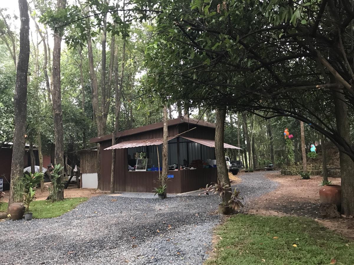 Koh Madan Camp Hotel Nakhonnajok Kültér fotó